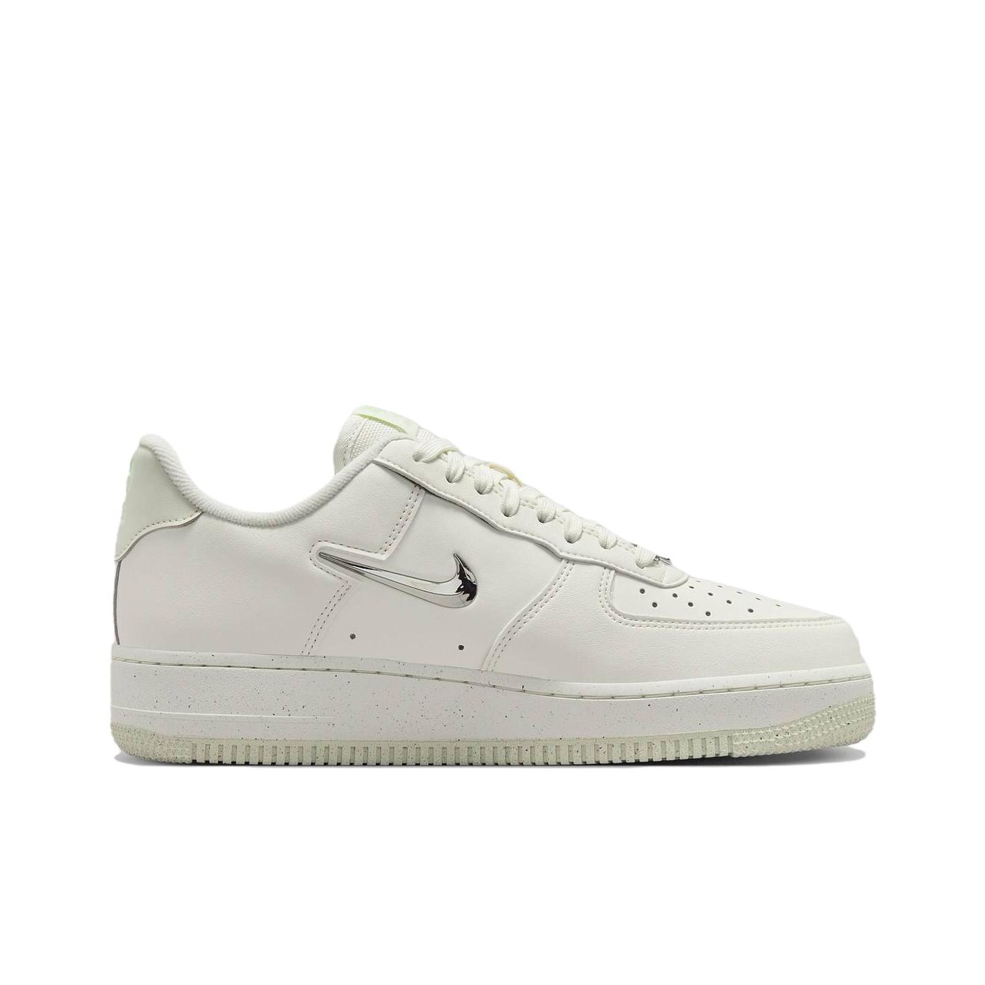 ไนกี้ แอร์ ฟอร์ซ 1 รองเท้าสเก็ - Nike Shoes Air Force 1 บทวิจารณ์และราคา